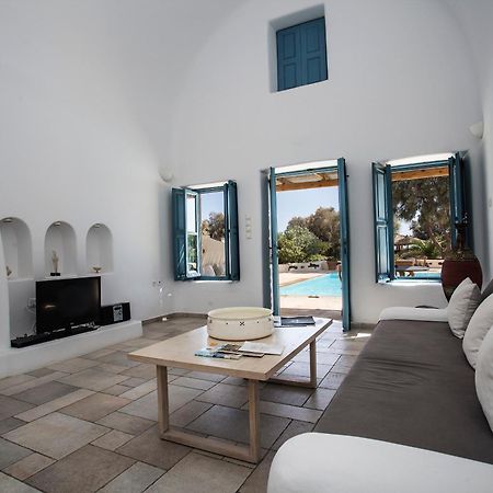 Black Rose Beach Suites Perissa  Dış mekan fotoğraf