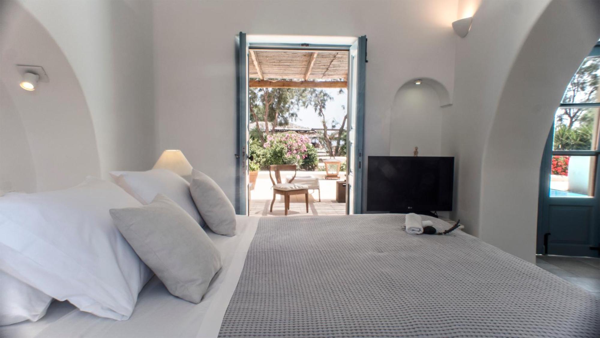 Black Rose Beach Suites Perissa  Dış mekan fotoğraf