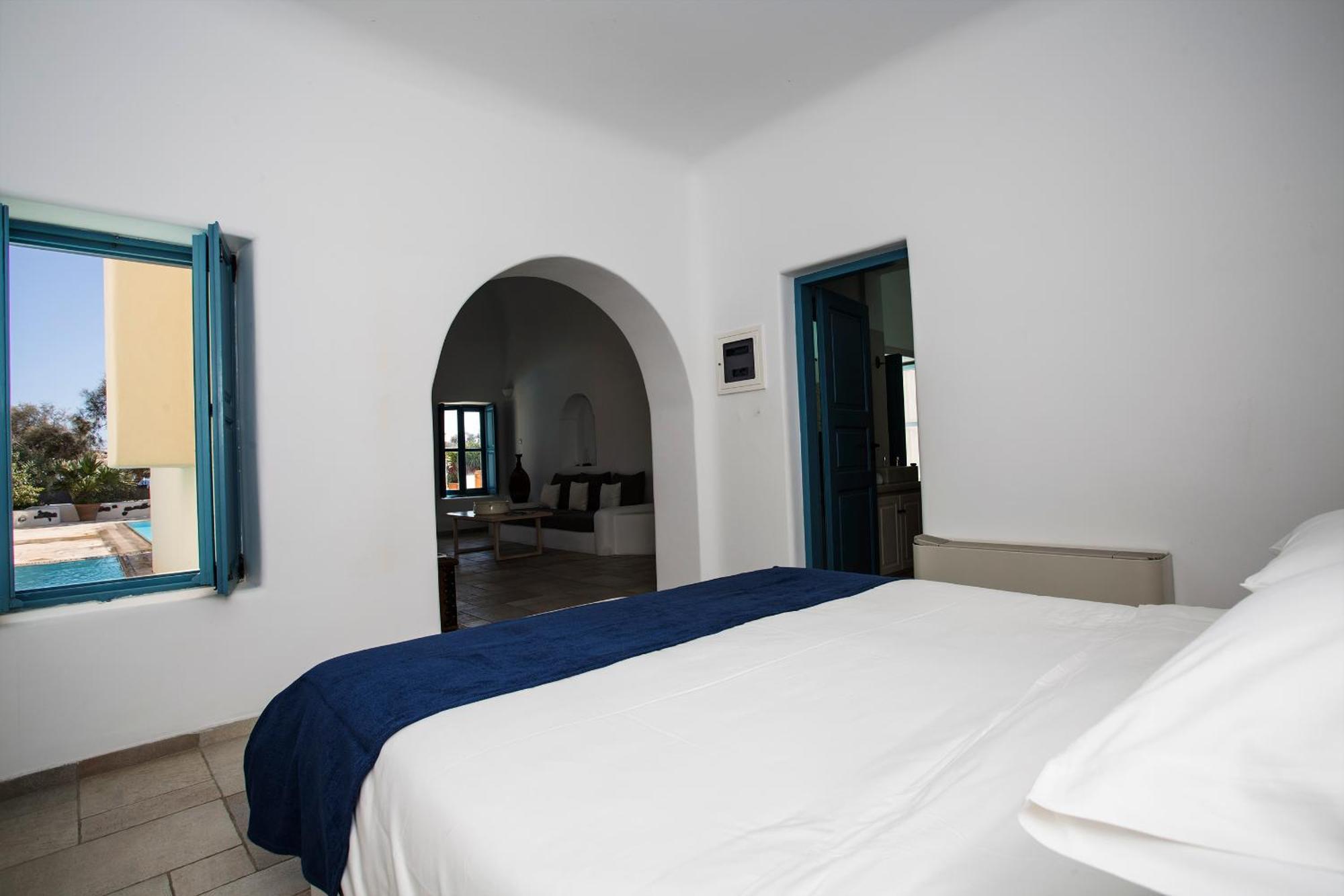 Black Rose Beach Suites Perissa  Dış mekan fotoğraf