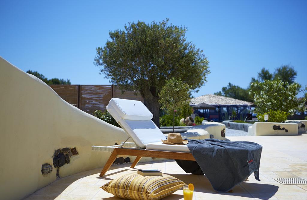 Black Rose Beach Suites Perissa  Oda fotoğraf