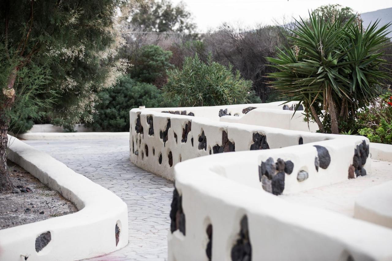 Black Rose Beach Suites Perissa  Dış mekan fotoğraf