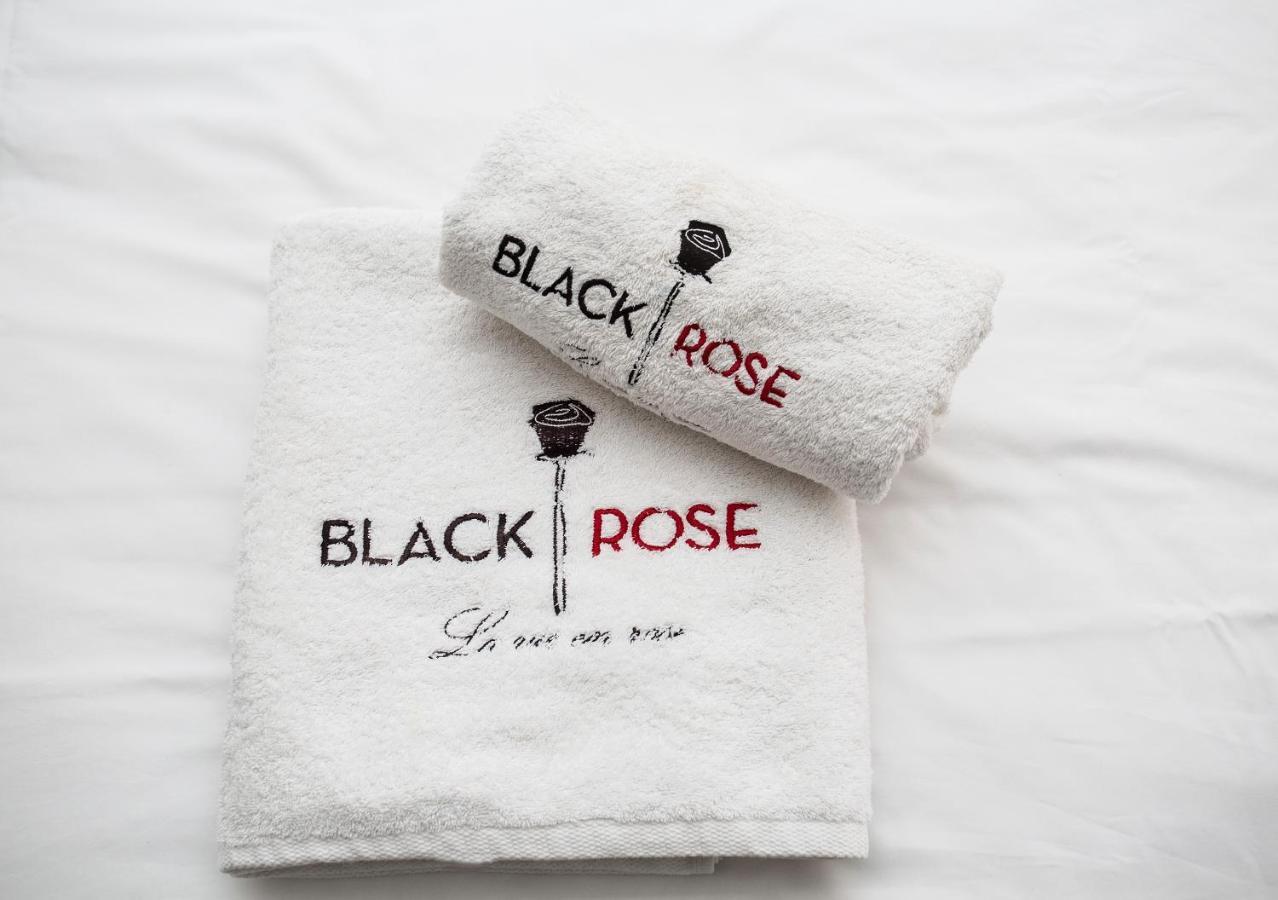 Black Rose Beach Suites Perissa  Dış mekan fotoğraf